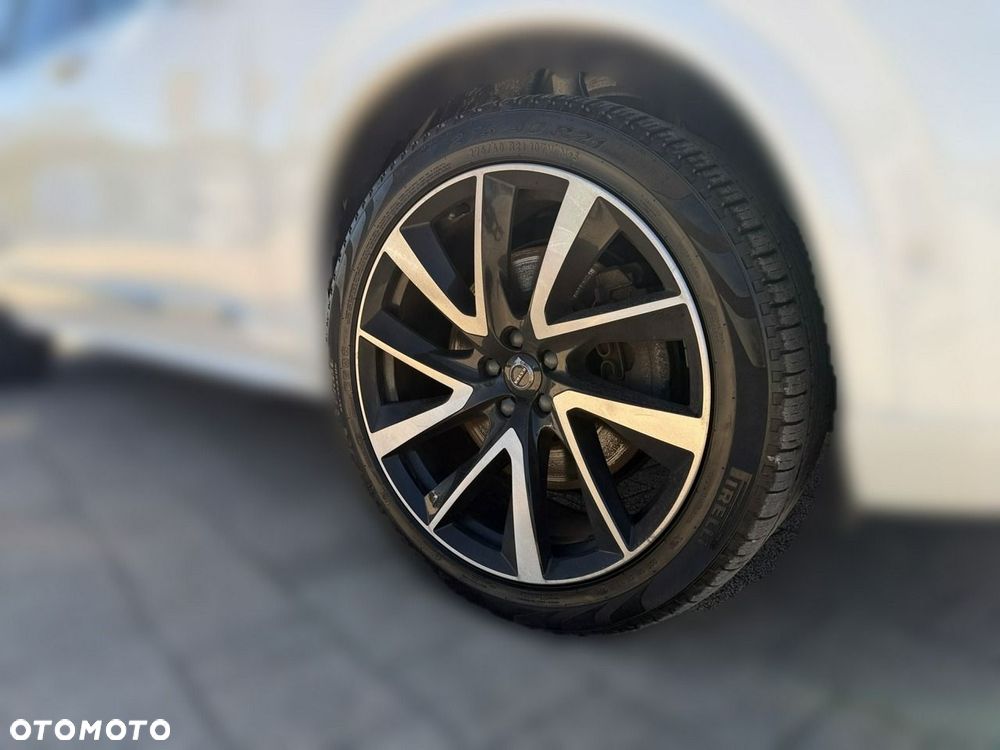 Volvo XC 90 - 10
