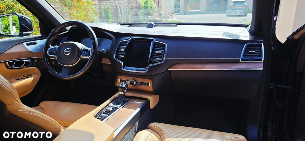Volvo XC 90 D5 AWD Inscription 7os - 31