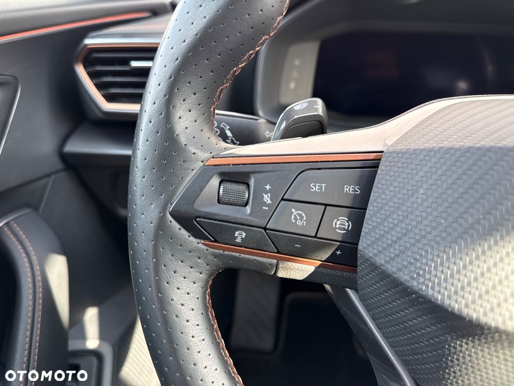Cupra Formentor 1.4 e-Hybrid DSG Priority - 16