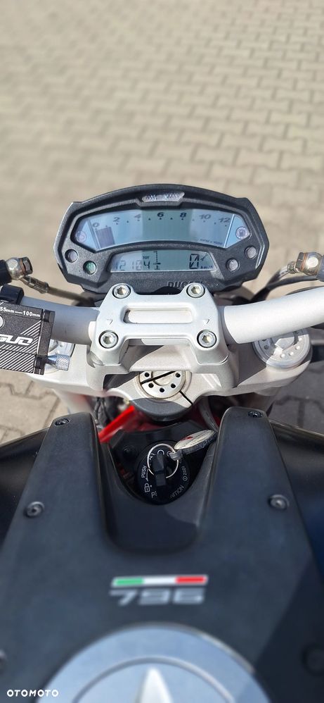 Ducati Monster - 9