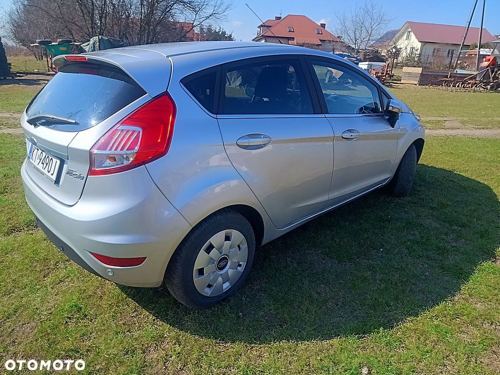 Ford Fiesta - 5