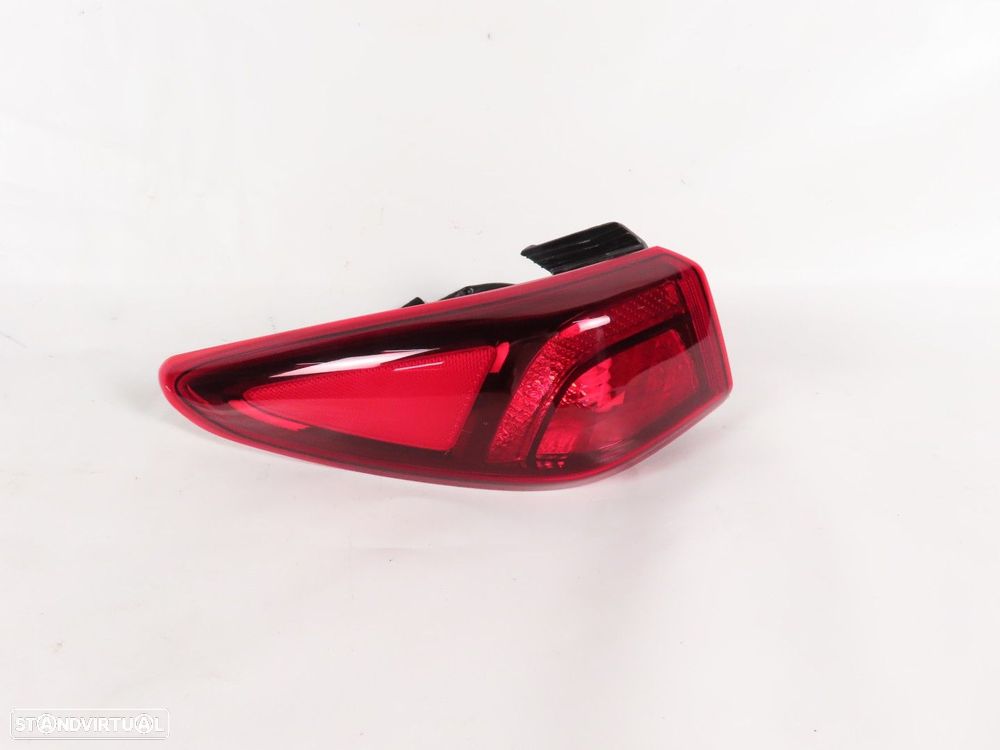 Farolim Esquerdo/Trás Seminovo/ Original HYUNDAI KONA / KAUAI (OS) 92401J9500 - 2