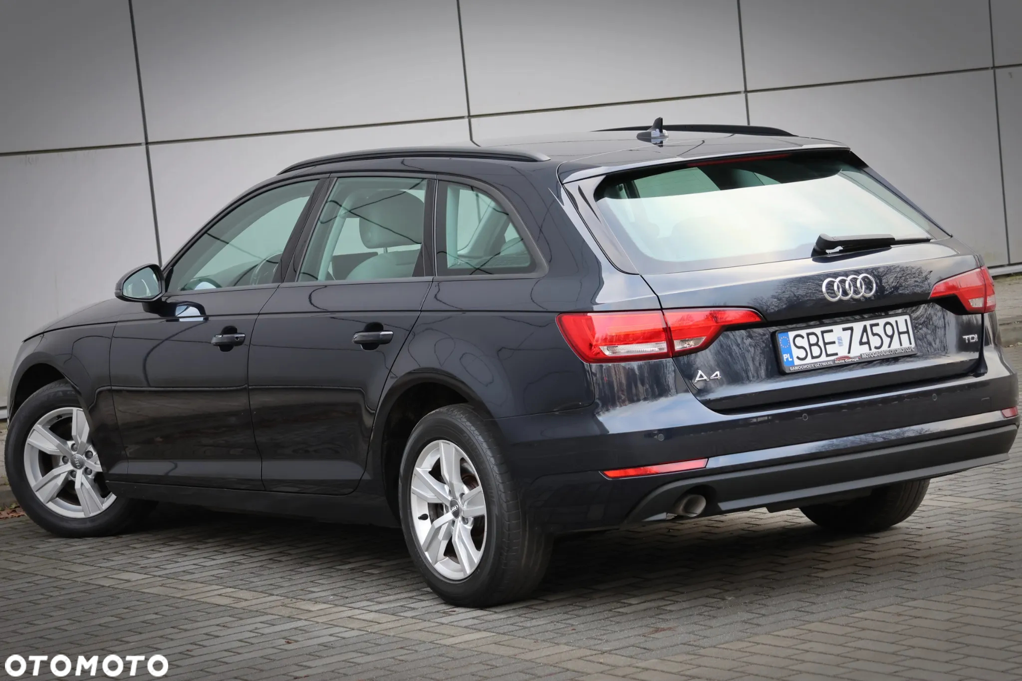 Audi A4 Avant 2.0 TDI ultra S tronic - 4
