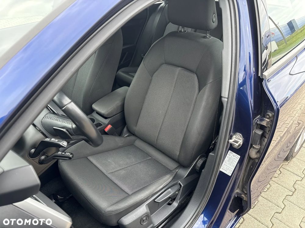 Audi A3 Sportback 30 TDI S tronic - 11