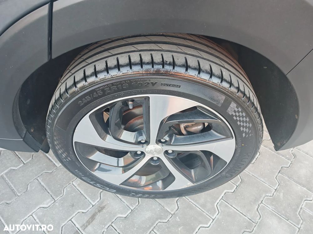 Hyundai Tucson blue 1.7 CRDi 2WD DCT Premium - 26