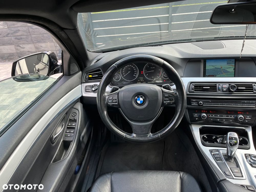 BMW Seria 5 530d Sport-Aut - 9