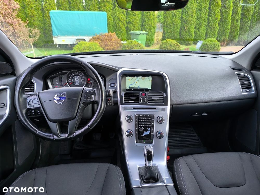 Volvo XC 60 D3 Drive-E Summum - 8