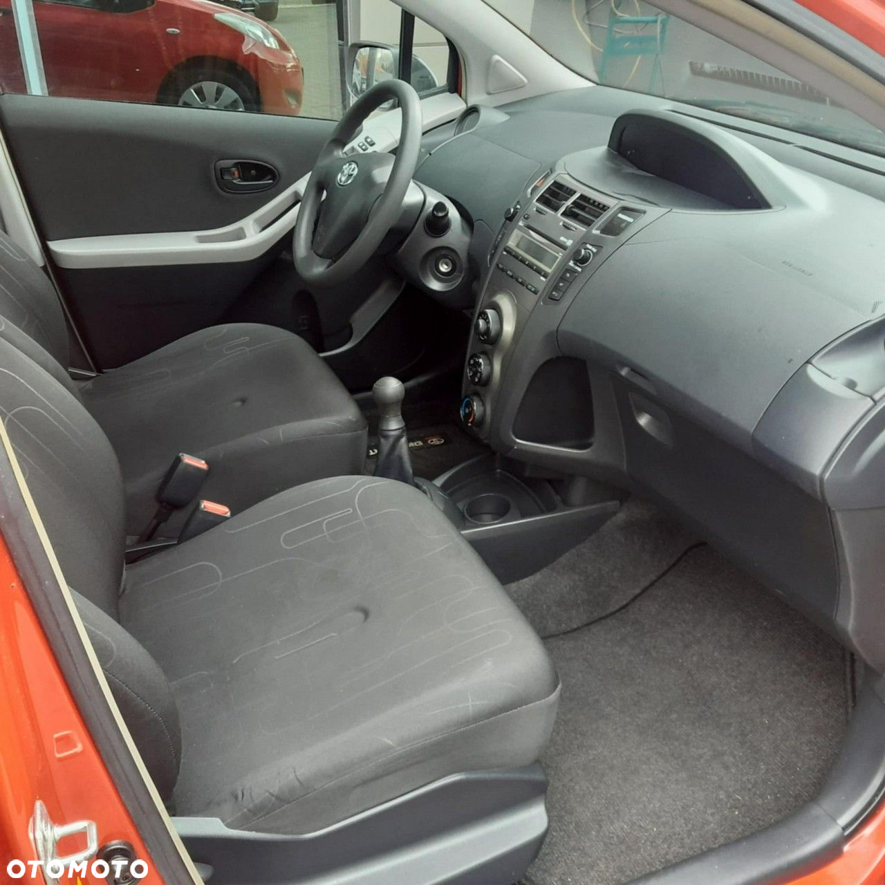 Toyota Yaris - 9