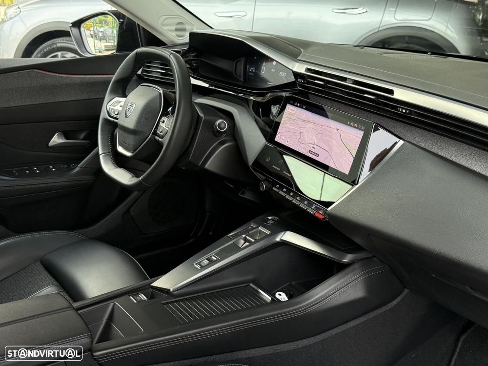 Peugeot 308 1.2 PureTech Allure EAT8 - 43