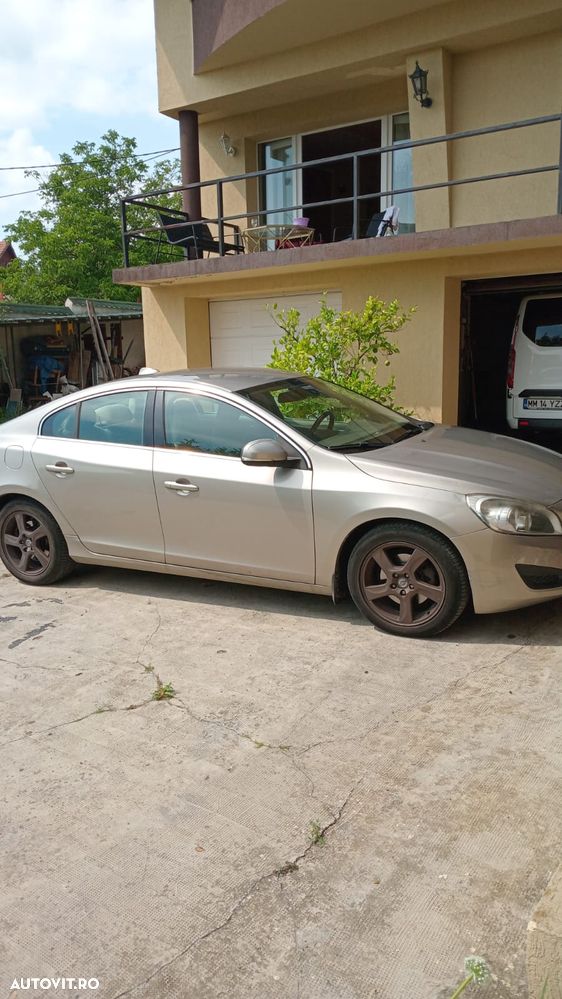 Volvo S60 D3 Start-Stop Basic - 1