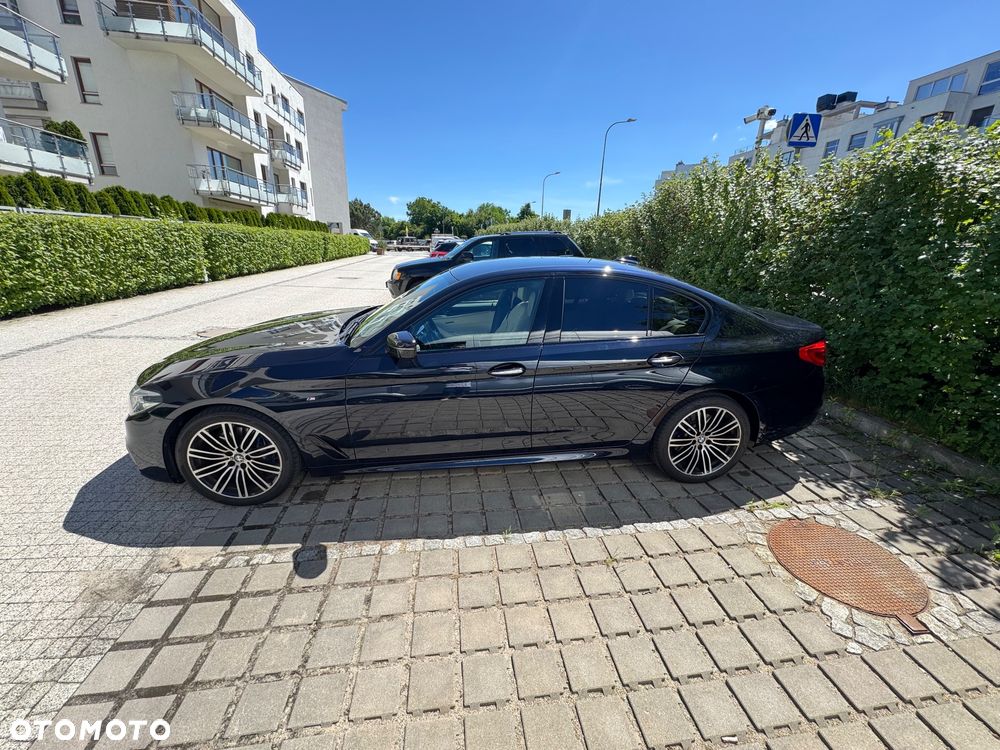 BMW Seria 5 530i xDrive M Sport sport - 2