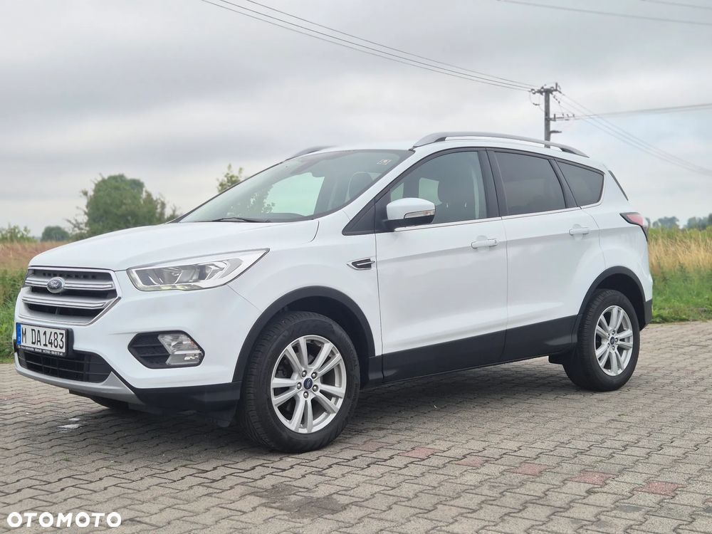 Ford Kuga 1.5 EcoBoost 2x4 Titanium - 9