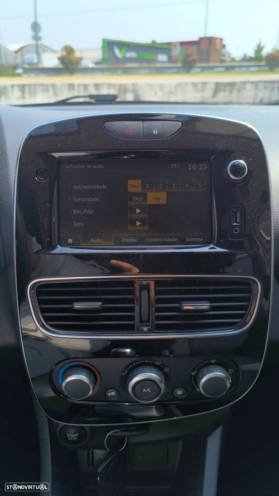 Renault Clio Energy TCe 90 Start & Stop LIMITED - 17