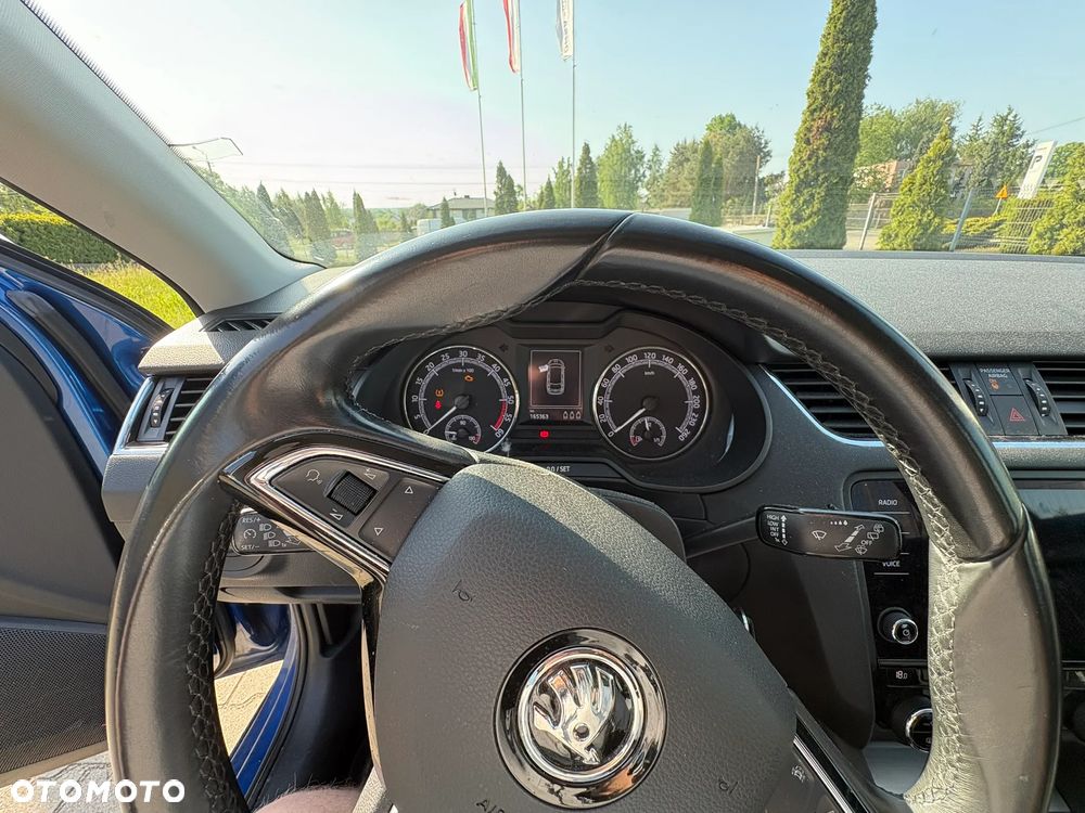 Skoda Octavia 1.6 TDI Active - 9