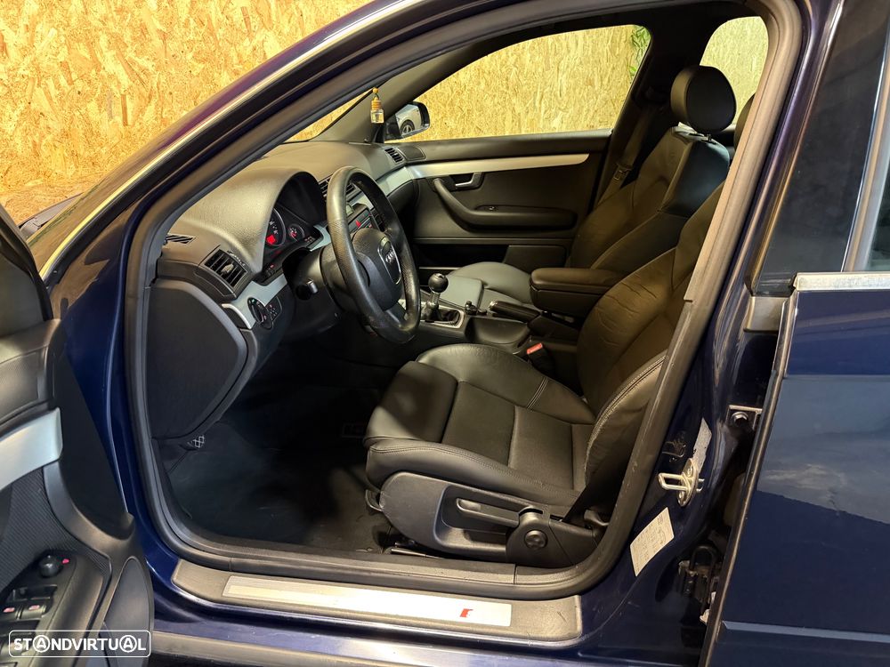 Audi A4 Avant 2.0 TDi S-line - 6