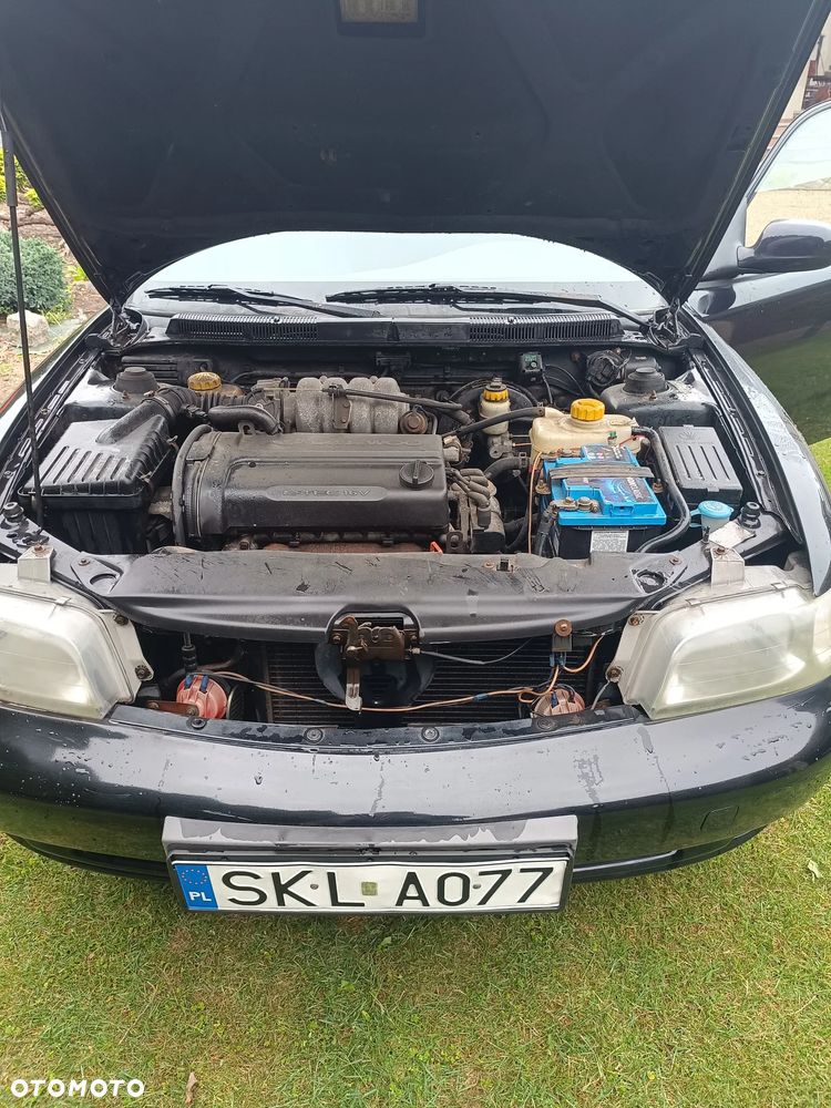 Daewoo Nubira 1.6 SX - 5