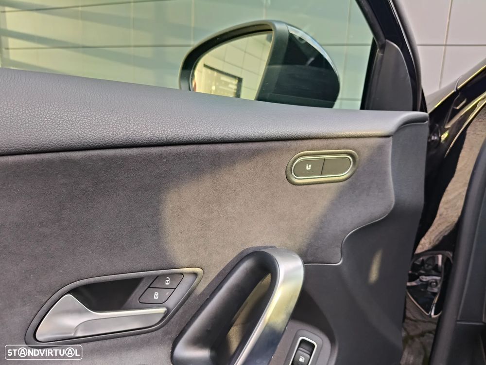 Mercedes-Benz A 250 e 8G-DCT AMG Line - 7