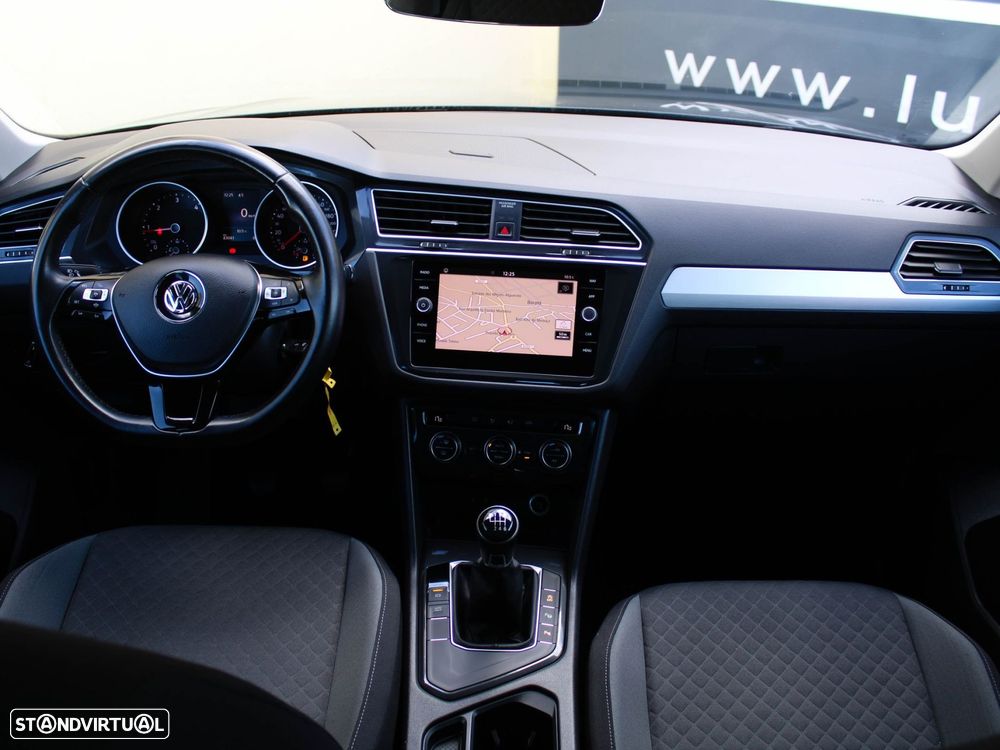 VW Tiguan 2.0 TDI Confortline - 5