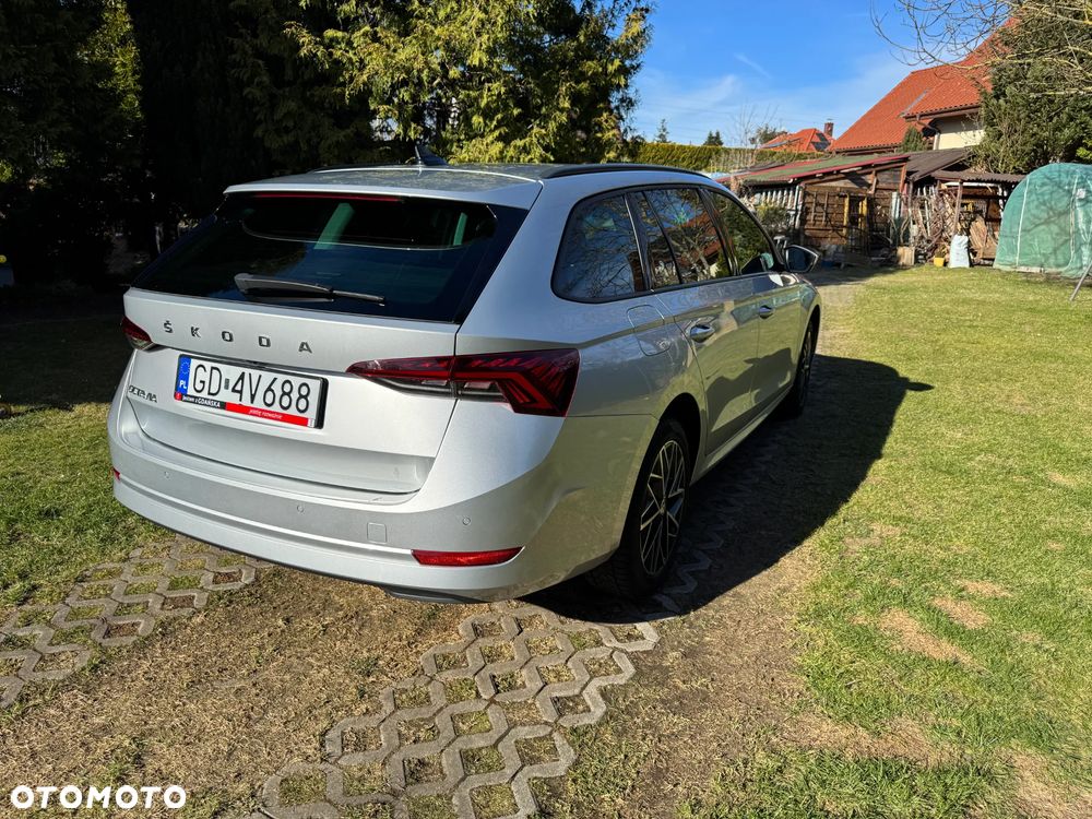 Skoda Octavia 2.0 TDI DSG Clever - 3
