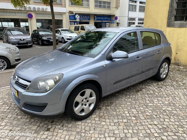 Opel Astra 1.4 Enjoy - 1