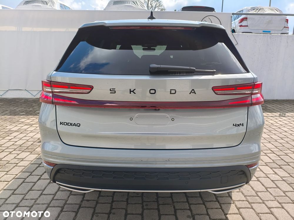 Skoda Kodiaq 2.0 TDI 4x4 Sportline DSG - 8