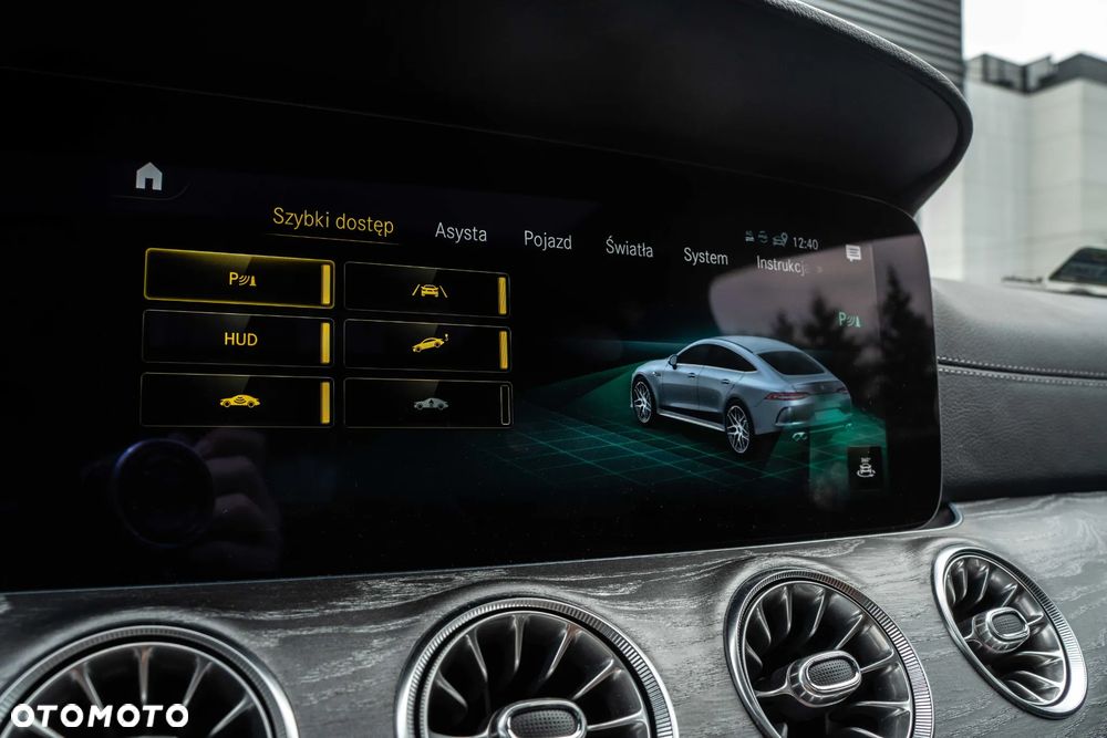 Mercedes-Benz AMG GT 43 4-Matic+ - 39