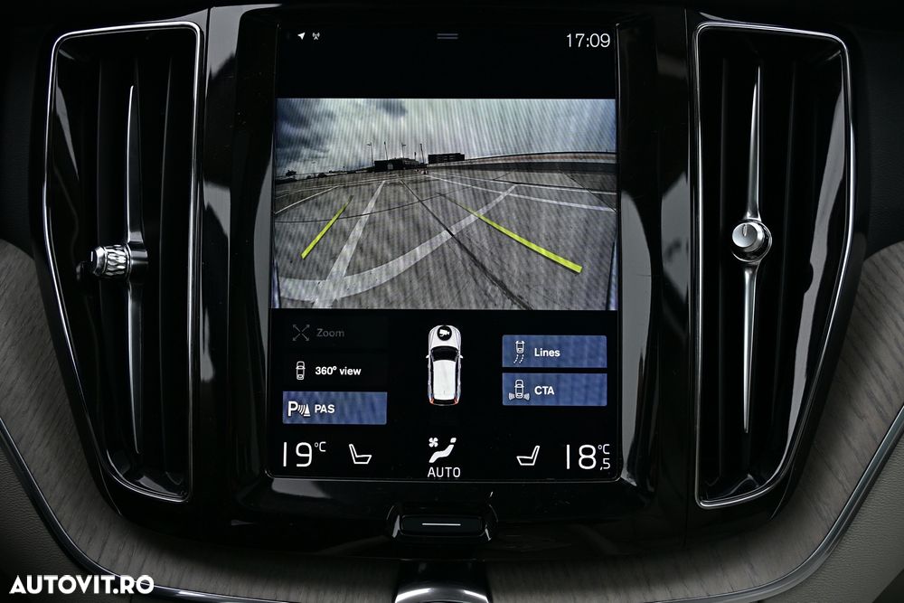 Volvo XC 60 D4 AWD Geartronic Inscription - 36