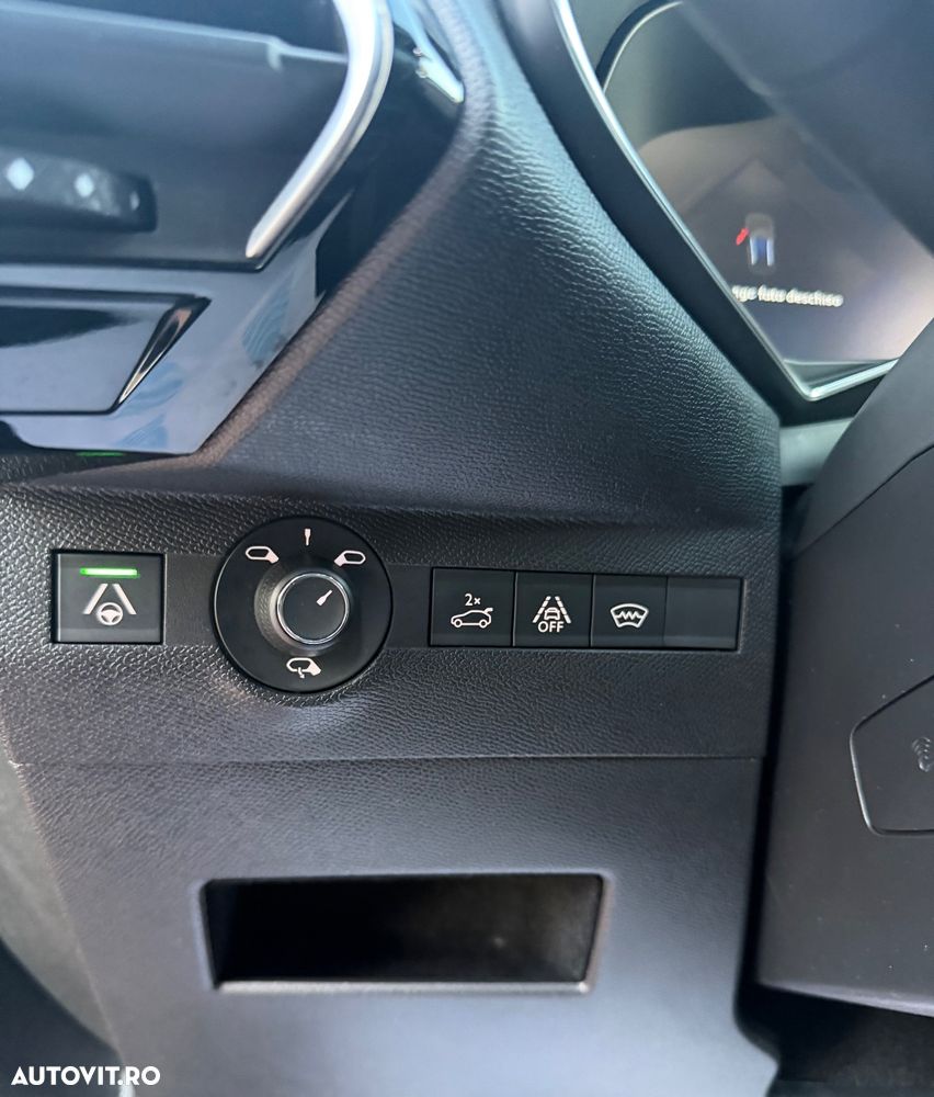 DS Automobiles DS 7 Crossback - 14