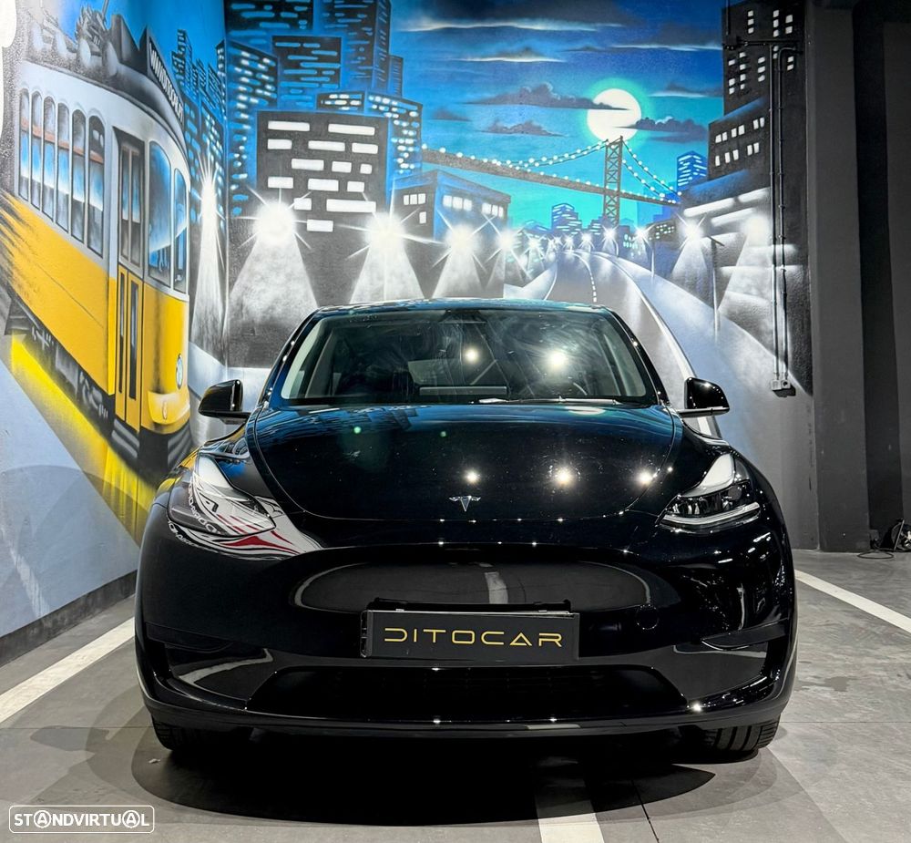 Tesla Model Y Performance Dual Motor AWD - 5