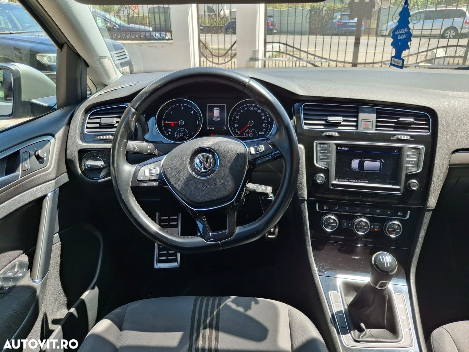 Volkswagen Golf Variant 1.6 TDI BlueMotion Technology Allstar - 7