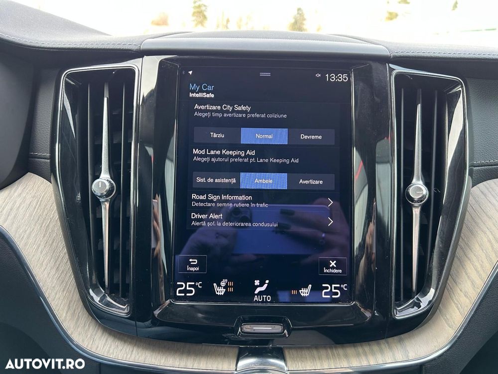 Volvo XC 60 Recharge T6 Twin Engine eAWD Inscription Expression - 25