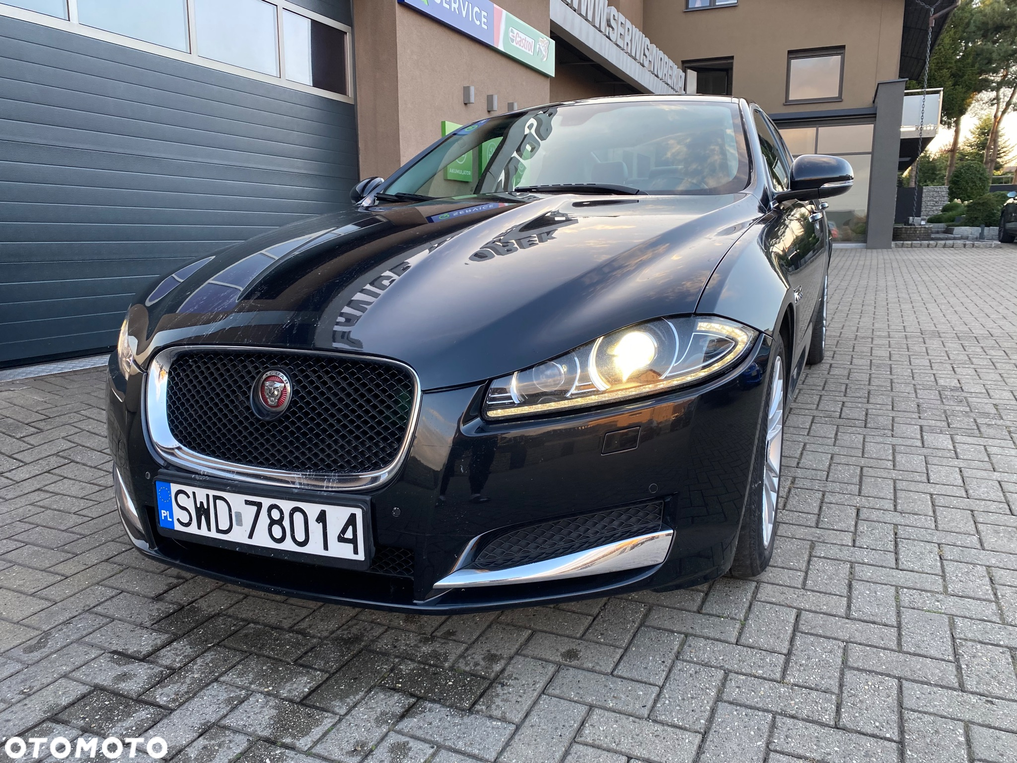 Jaguar XF 3.0 V6 D S Luxury - 14