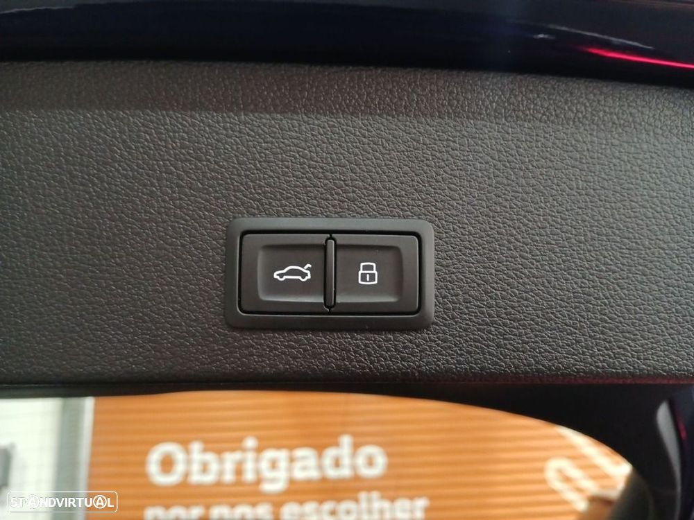 Audi Q2 30 TFSI Advanced - 33