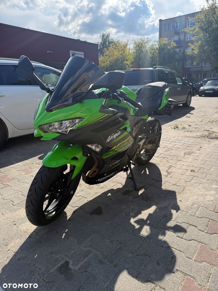 Kawasaki Ninja 400 - 5