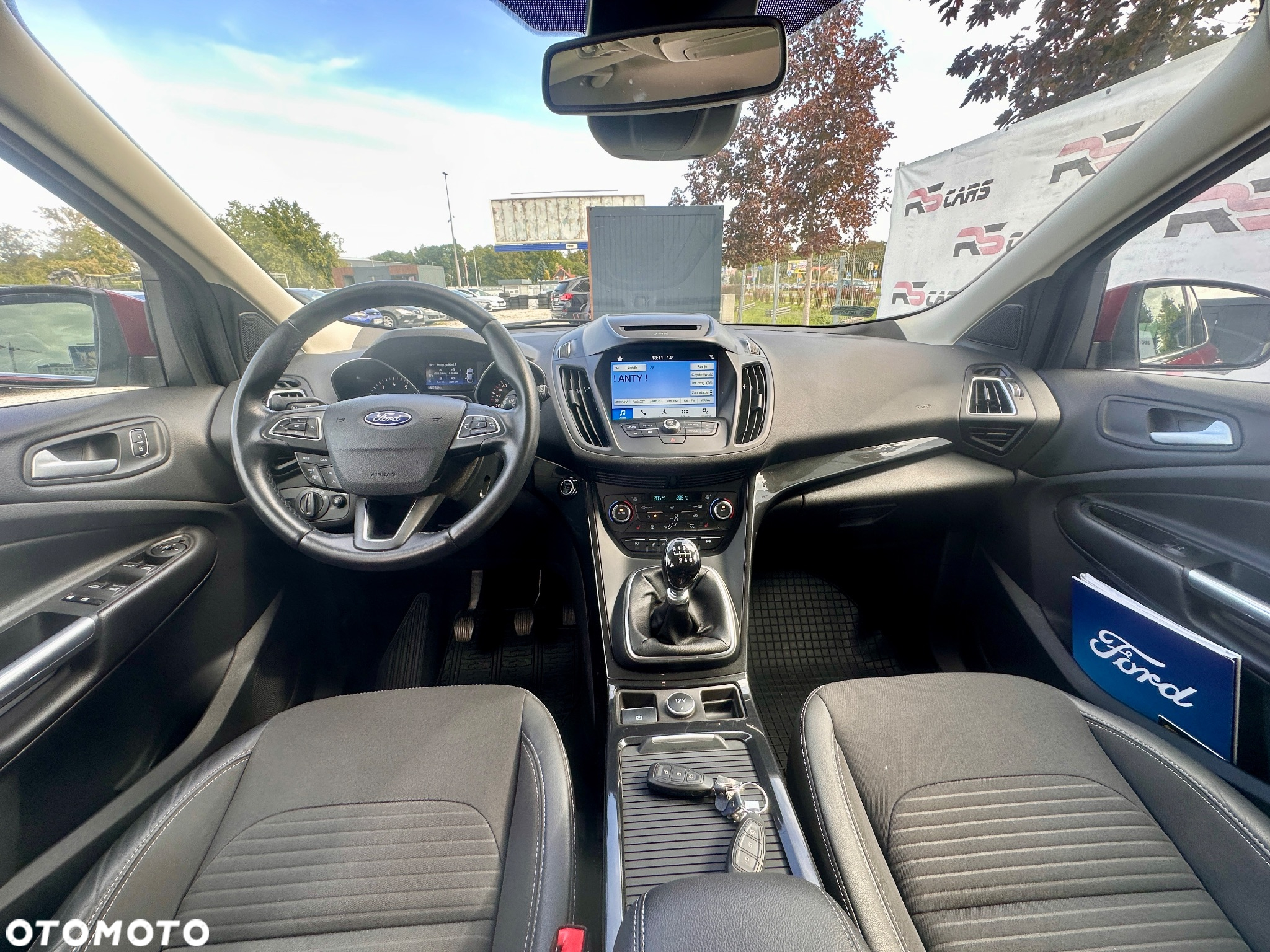 Ford Kuga 1.5 EcoBoost 2x4 Titanium - 34