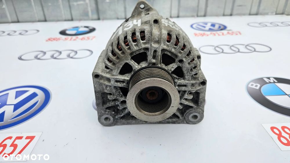 Renault Twingo 2 II 1.2 TCE Alternator 8200718724A VALEO - 11