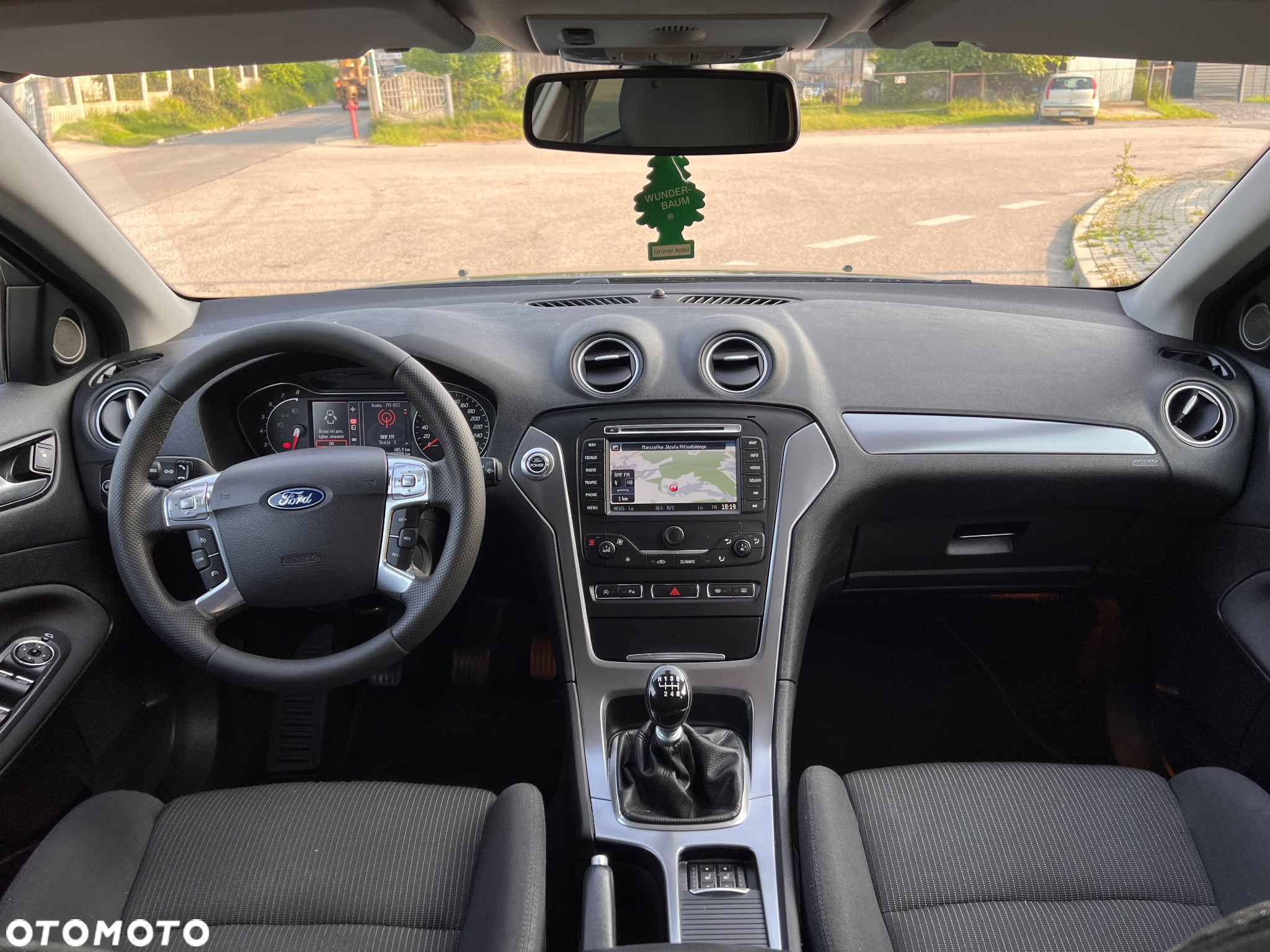 Ford Mondeo 1.6 T Titanium - 21