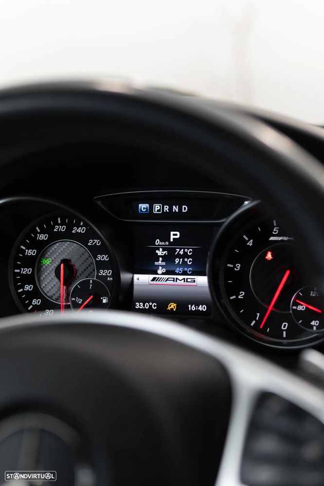 Mercedes-Benz A 45 AMG 4Matic Speedshift 7G-DCT - 50