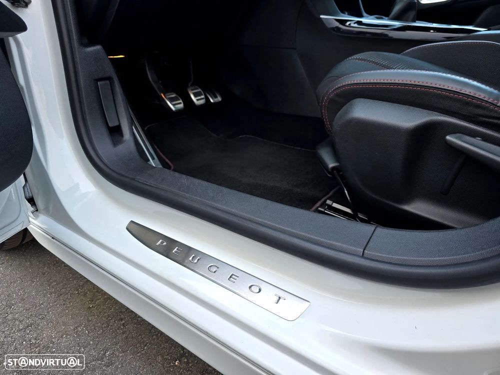Peugeot 308 SW 1.6 BlueHDi GT Line - 30