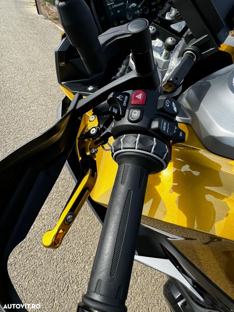 BMW F900XR - 13