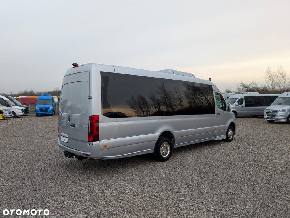 Mercedes-Benz Sprinter 519 - 4