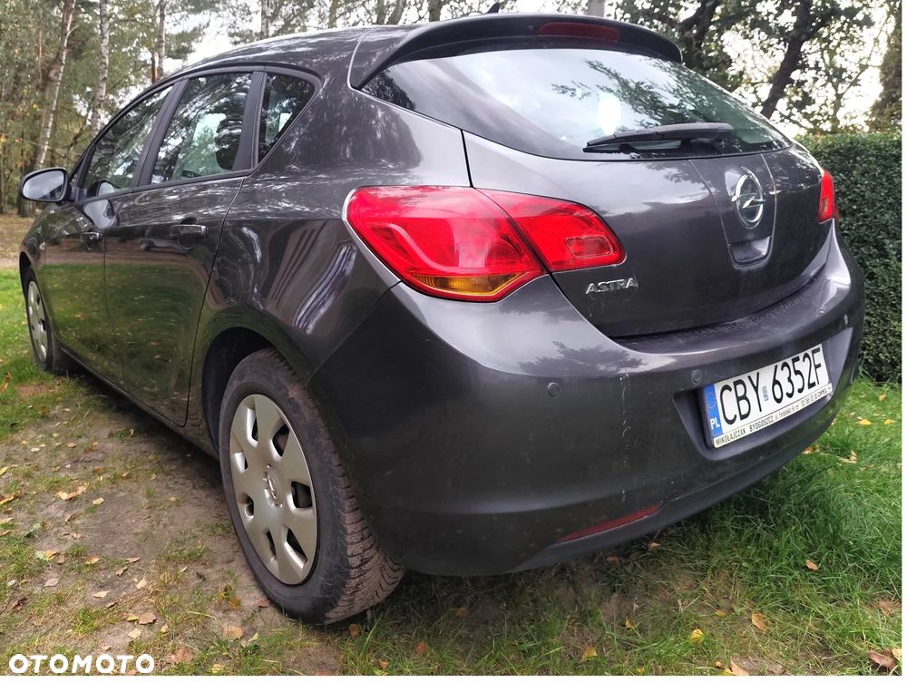 Opel Astra III 1.6 Enjoy - 4