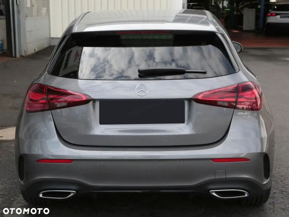 Mercedes-Benz Klasa A 250 4-Matic AMG Line 8G-DCT - 3