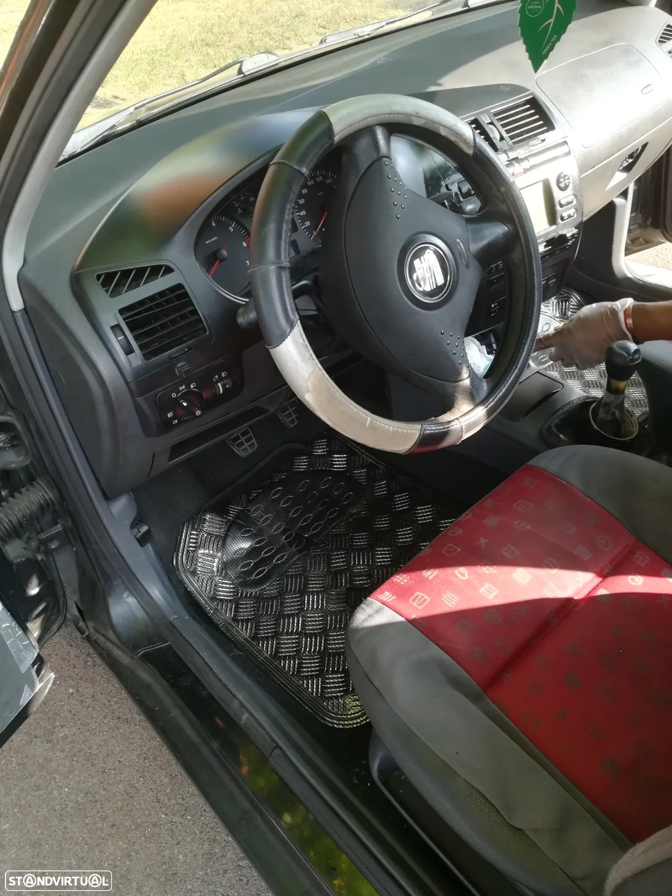 SEAT Ibiza 1.0 Passion - 5