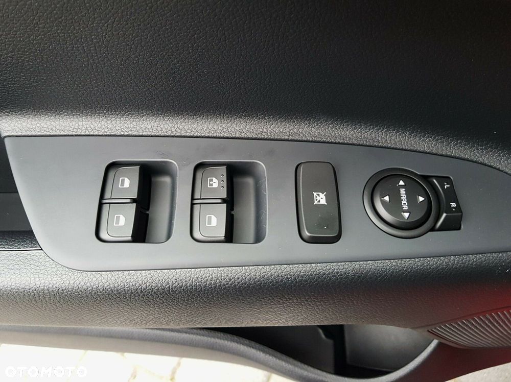 Kia Stonic 1.2 M - 10