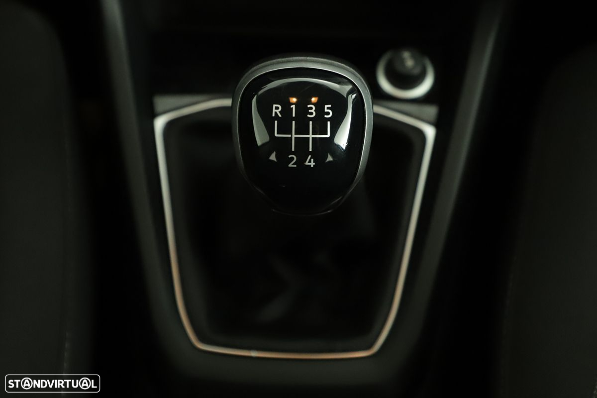 VW T-Cross 1.0 TSI - 11