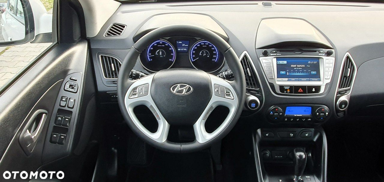 Hyundai ix35 - 13