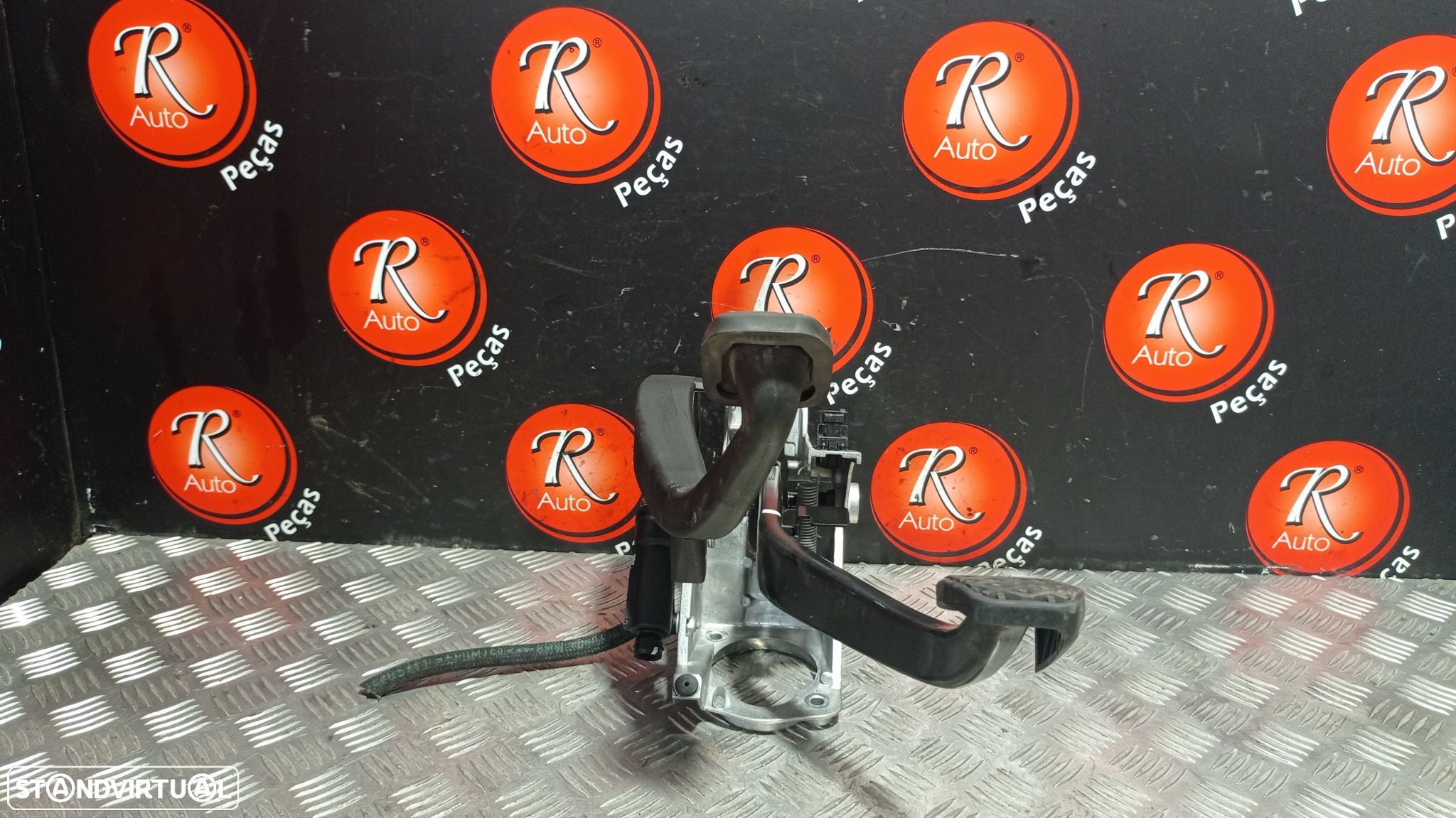 Pedal Da Embraiagem  Bmw 1 (E87) - 1