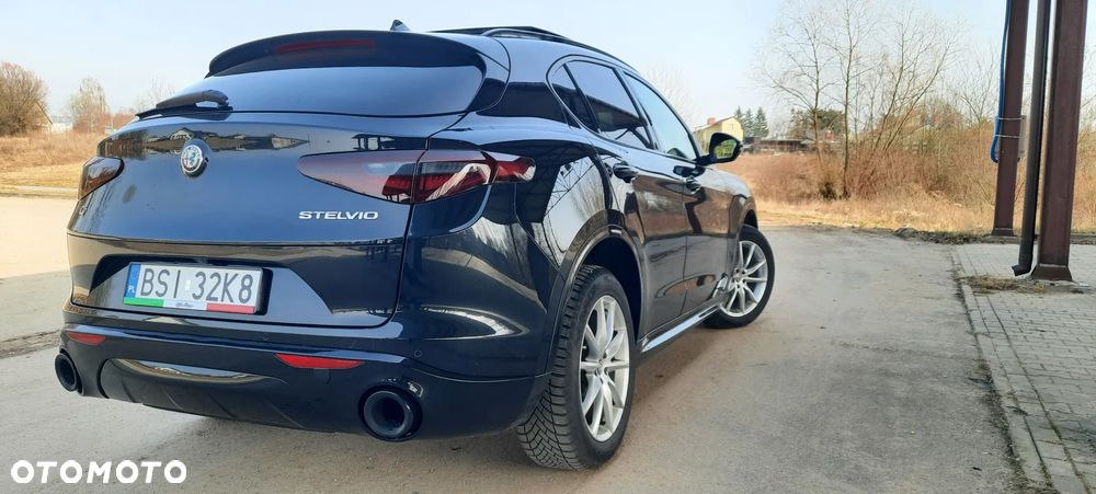 Alfa Romeo Stelvio 2.0 Turbo Super Q4 - 5