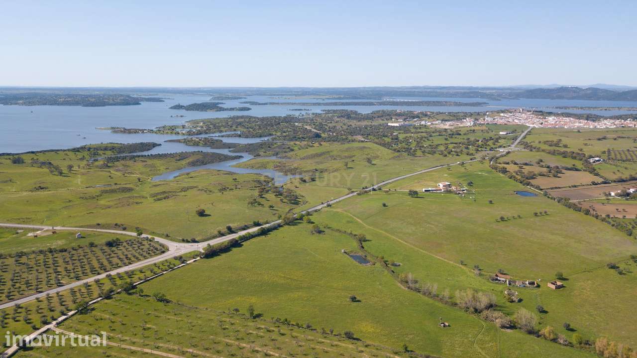 Terreno em Mourão - Alentejo - Grande imagem: 2/16